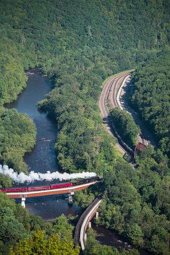 A birds-eye view of the Reading Blue Mountain and Northern's 2102 steam locomotive passing over the Jim Thorpe Wye.